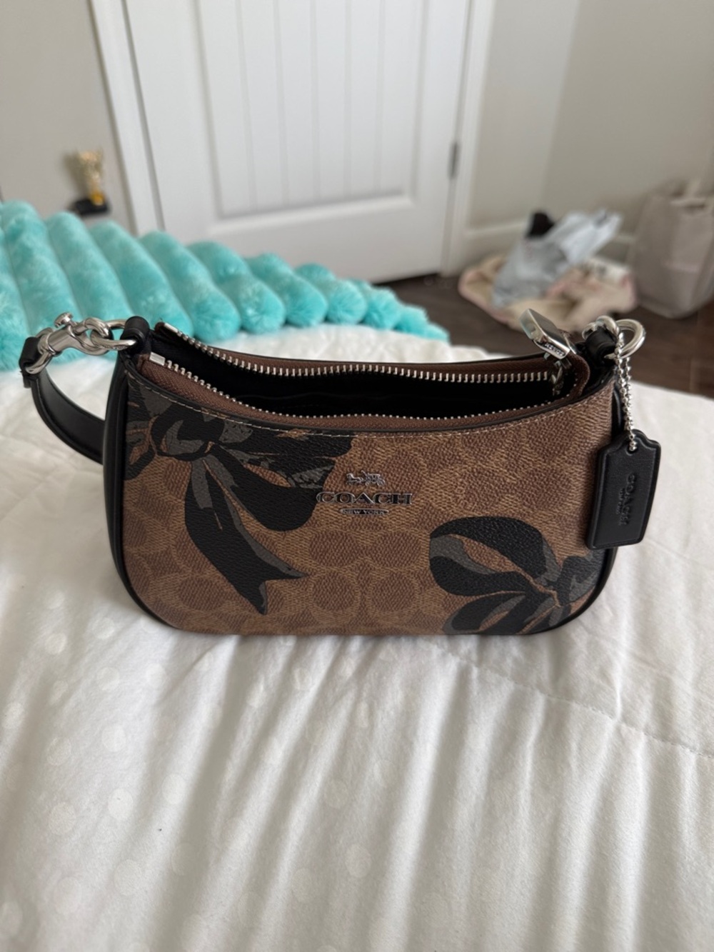 Coach Brown Signature Black Holiday Bow Shoulder Bag & Wallet